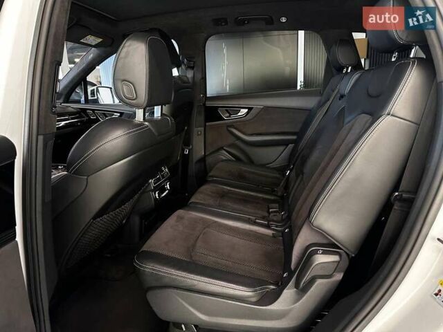 Белый Ауди Ку 7, объемом двигателя 2.97 л и пробегом 216 тыс. км за 37900 $, фото 31 на Automoto.ua