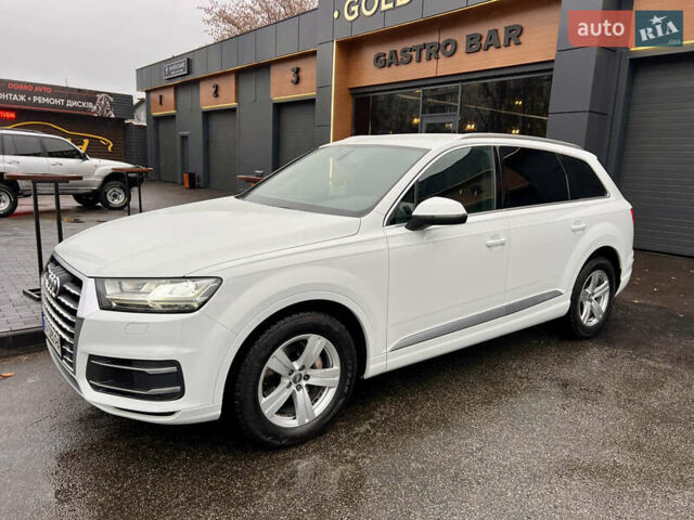 Белый Ауди Ку 7, объемом двигателя 2.97 л и пробегом 169 тыс. км за 38000 $, фото 1 на Automoto.ua