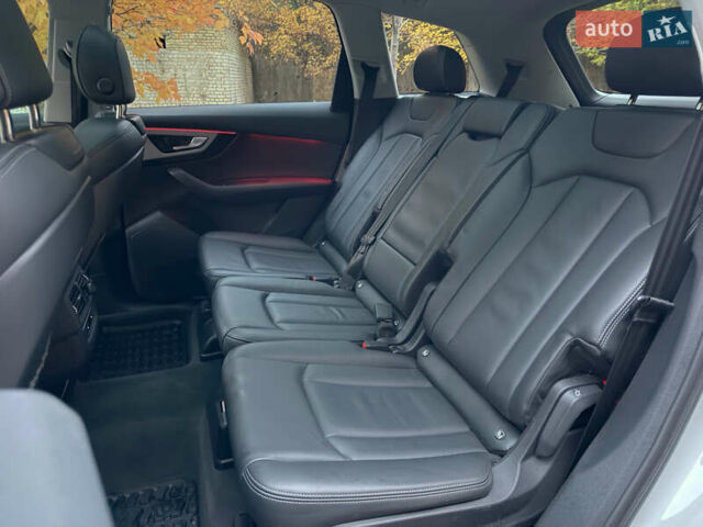 Ауді Ку 7 2016 у Києві на Automoto.ua Білий Ауді Ку 7, об'ємом двигуна 3 л та пробігом 120 тис. км за 28999 $, фото 33 на Automoto.ua