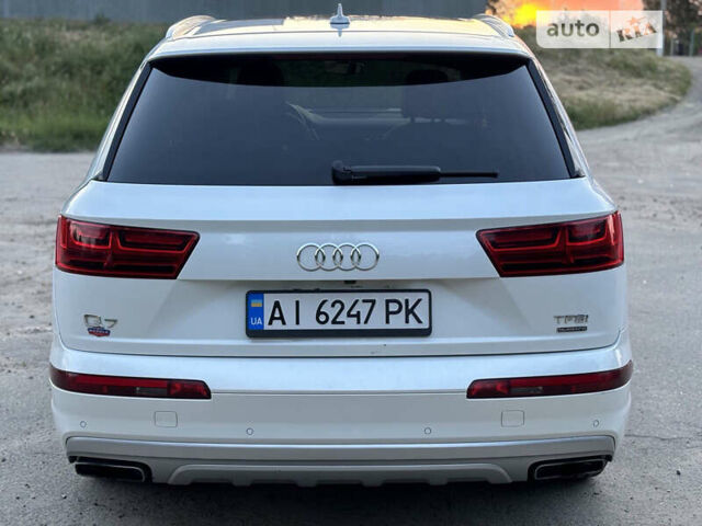 Белый Ауди Ку 7, объемом двигателя 3 л и пробегом 192 тыс. км за 26500 $, фото 5 на Automoto.ua