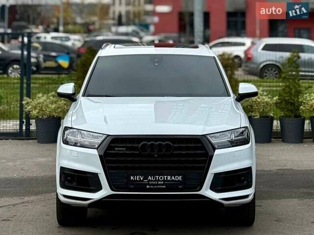 Белый Ауди Ку 7, объемом двигателя 3 л и пробегом 236 тыс. км за 22900 $, фото 4 на Automoto.ua