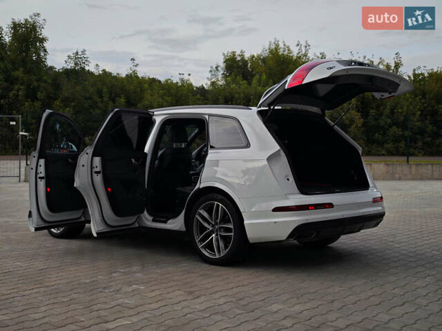 Белый Ауди Ку 7, объемом двигателя 3 л и пробегом 161 тыс. км за 47000 $, фото 93 на Automoto.ua