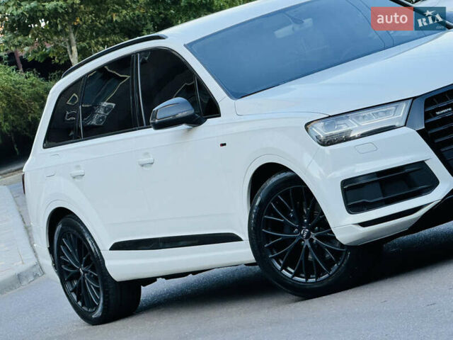 Белый Ауди Ку 7, объемом двигателя 2.97 л и пробегом 195 тыс. км за 32900 $, фото 67 на Automoto.ua