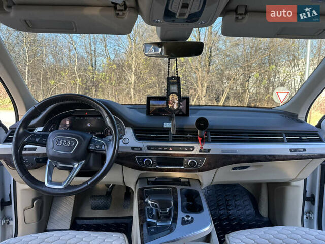 Білий Ауді Ку 7, об'ємом двигуна 2 л та пробігом 169 тис. км за 24999 $, фото 39 на Automoto.ua