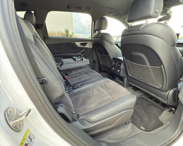 Білий Ауді Ку 7, об'ємом двигуна 2.97 л та пробігом 182 тис. км за 34500 $, фото 66 на Automoto.ua