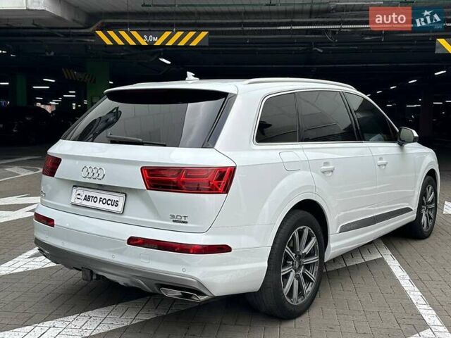 Білий Ауді Ку 7, об'ємом двигуна 3 л та пробігом 117 тис. км за 34500 $, фото 4 на Automoto.ua