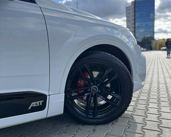 Белый Ауди Ку 7, объемом двигателя 2.97 л и пробегом 208 тыс. км за 48000 $, фото 31 на Automoto.ua