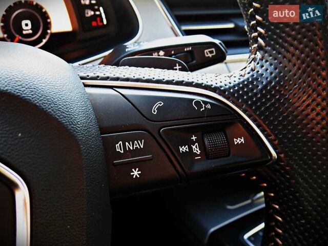 Белый Ауди Ку 7, объемом двигателя 2.97 л и пробегом 202 тыс. км за 43000 $, фото 29 на Automoto.ua