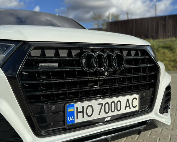 Белый Ауди Ку 7, объемом двигателя 2.97 л и пробегом 208 тыс. км за 48000 $, фото 38 на Automoto.ua