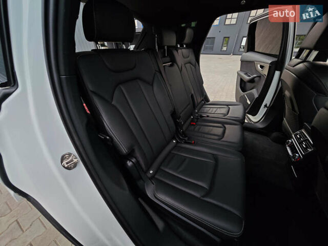 Белый Ауди Ку 7, объемом двигателя 3 л и пробегом 161 тыс. км за 47000 $, фото 69 на Automoto.ua