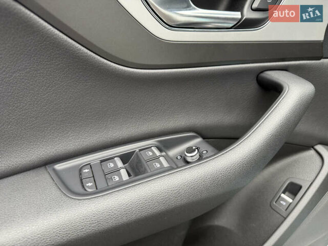 Белый Ауди Ку 7, объемом двигателя 2.97 л и пробегом 152 тыс. км за 39000 $, фото 14 на Automoto.ua