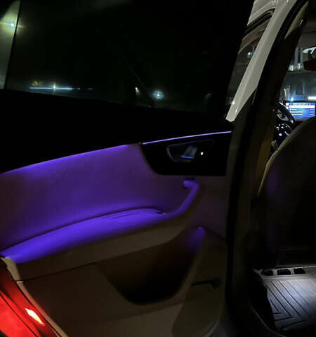 Белый Ауди Ку 7, объемом двигателя 3 л и пробегом 157 тыс. км за 27900 $, фото 34 на Automoto.ua