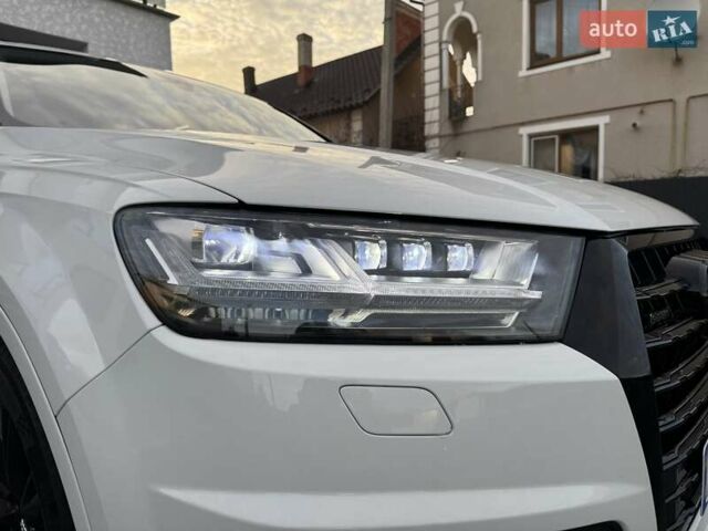 Білий Ауді Ку 7, об'ємом двигуна 2.97 л та пробігом 225 тис. км за 35500 $, фото 34 на Automoto.ua