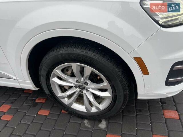 Белый Ауди Ку 7, объемом двигателя 3 л и пробегом 168 тыс. км за 25500 $, фото 9 на Automoto.ua