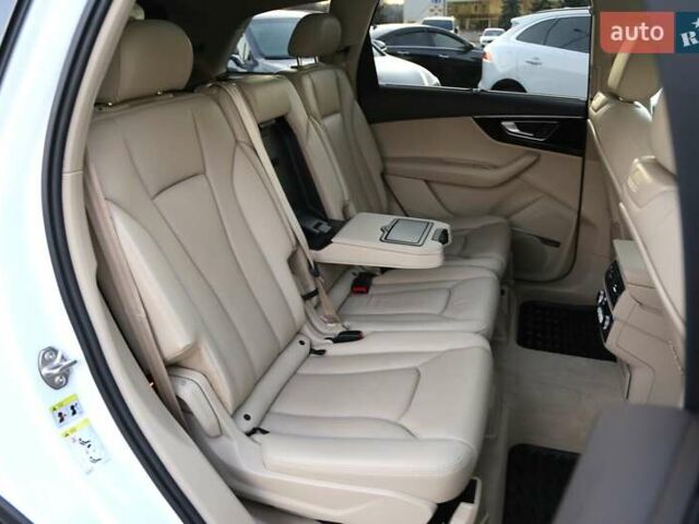 Белый Ауди Ку 7, объемом двигателя 3 л и пробегом 85 тыс. км за 30900 $, фото 11 на Automoto.ua