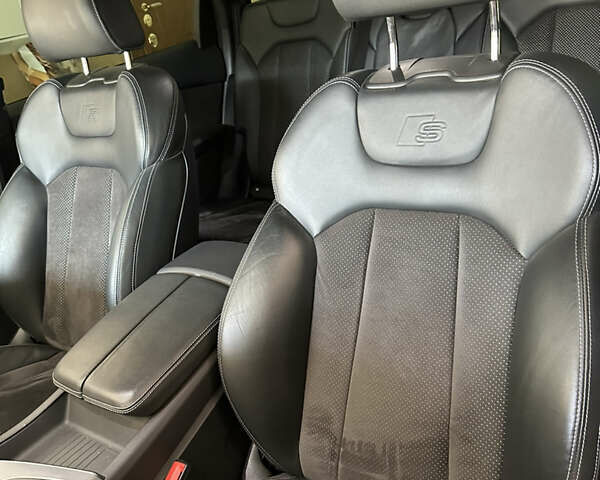 Белый Ауди Ку 7, объемом двигателя 2.97 л и пробегом 63 тыс. км за 43800 $, фото 11 на Automoto.ua