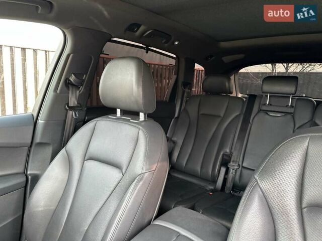 Белый Ауди Ку 7, объемом двигателя 3 л и пробегом 165 тыс. км за 26500 $, фото 12 на Automoto.ua