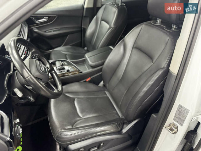 Ауди Ку 7 2016 в Одессе на Automoto.ua Белый Ауди Ку 7, объемом двигателя 2.97 л и пробегом 269 тыс. км за 34999 $, фото 13 на Automoto.ua