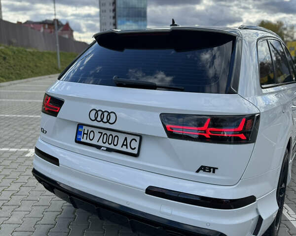 Белый Ауди Ку 7, объемом двигателя 2.97 л и пробегом 208 тыс. км за 48000 $, фото 21 на Automoto.ua