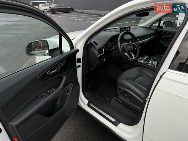 Білий Ауді Ку 7, об'ємом двигуна 3 л та пробігом 194 тис. км за 23700 $, фото 34 на Automoto.ua