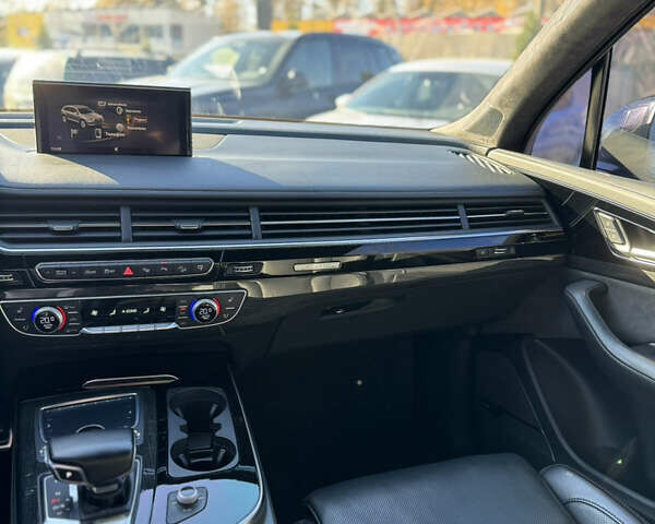 Белый Ауди Ку 7, объемом двигателя 2.97 л и пробегом 208 тыс. км за 48000 $, фото 83 на Automoto.ua