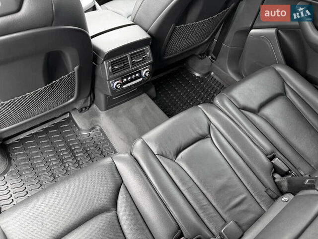 Белый Ауди Ку 7, объемом двигателя 2.97 л и пробегом 152 тыс. км за 39000 $, фото 15 на Automoto.ua