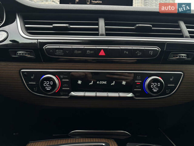 Белый Ауди Ку 7, объемом двигателя 2.97 л и пробегом 141 тыс. км за 43000 $, фото 12 на Automoto.ua