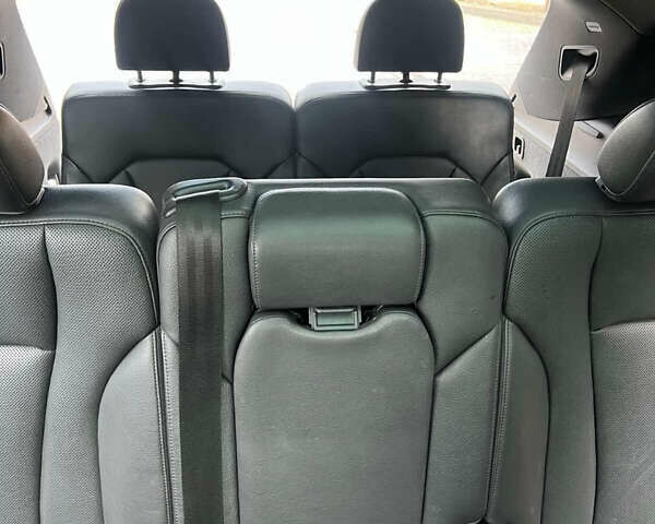 Белый Ауди Ку 7, объемом двигателя 3 л и пробегом 210 тыс. км за 35000 $, фото 9 на Automoto.ua