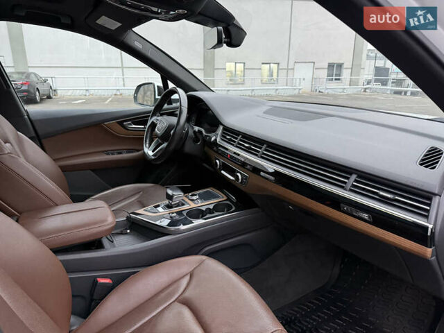 Белый Ауди Ку 7, объемом двигателя 3 л и пробегом 296 тыс. км за 19700 $, фото 25 на Automoto.ua