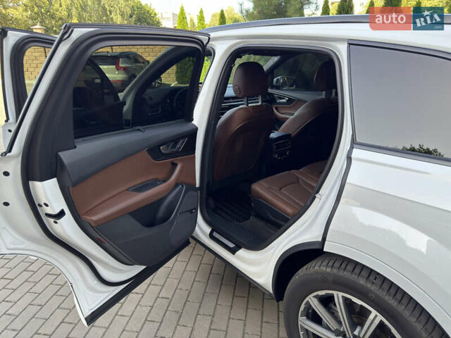 Белый Ауди Ку 7, объемом двигателя 3 л и пробегом 169 тыс. км за 42000 $, фото 16 на Automoto.ua