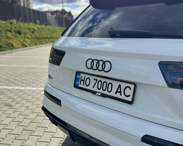 Белый Ауди Ку 7, объемом двигателя 2.97 л и пробегом 208 тыс. км за 48000 $, фото 16 на Automoto.ua