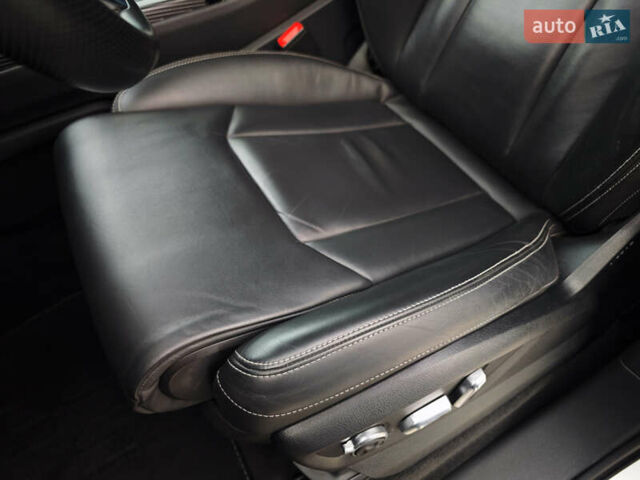 Белый Ауди Ку 7, объемом двигателя 3 л и пробегом 161 тыс. км за 47000 $, фото 29 на Automoto.ua