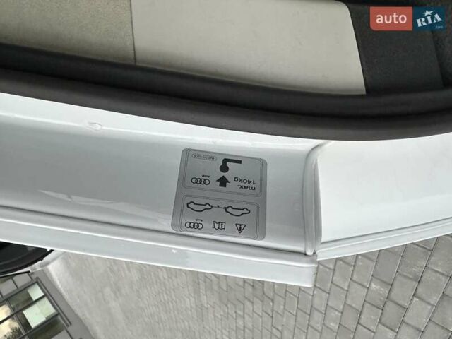 Білий Ауді Ку 7, об'ємом двигуна 2.97 л та пробігом 188 тис. км за 39500 $, фото 57 на Automoto.ua