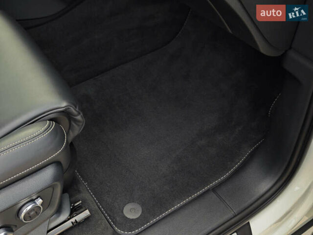 Белый Ауди Ку 7, объемом двигателя 3 л и пробегом 161 тыс. км за 47000 $, фото 75 на Automoto.ua