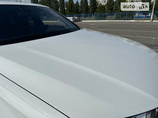 Білий Ауді Ку 7, об'ємом двигуна 2.97 л та пробігом 202 тис. км за 46900 $, фото 19 на Automoto.ua