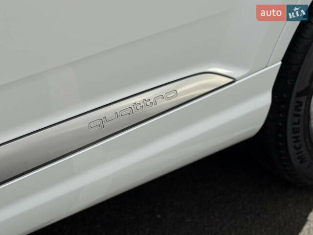 Білий Ауді Ку 7, об'ємом двигуна 3 л та пробігом 194 тис. км за 23700 $, фото 7 на Automoto.ua