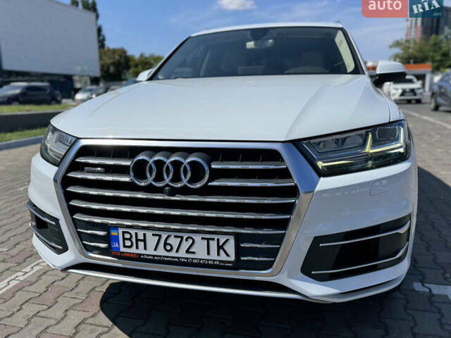 Білий Ауді Ку 7, об'ємом двигуна 3 л та пробігом 165 тис. км за 27000 $, фото 2 на Automoto.ua