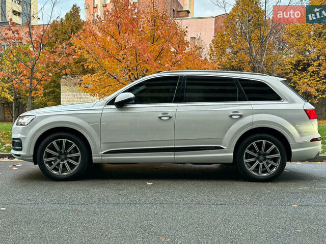 Белый Ауди Ку 7, объемом двигателя 3 л и пробегом 120 тыс. км за 26800 $, фото 5 на Automoto.ua