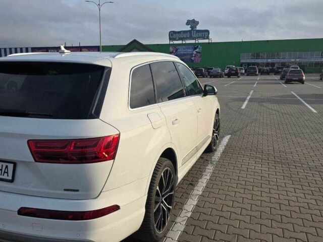 Белый Ауди Ку 7, объемом двигателя 2 л и пробегом 185 тыс. км за 32000 $, фото 2 на Automoto.ua