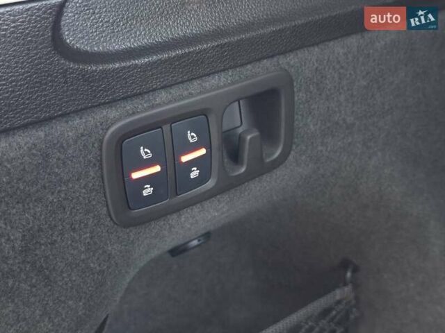 Белый Ауди Ку 7, объемом двигателя 3 л и пробегом 121 тыс. км за 28499 $, фото 44 на Automoto.ua