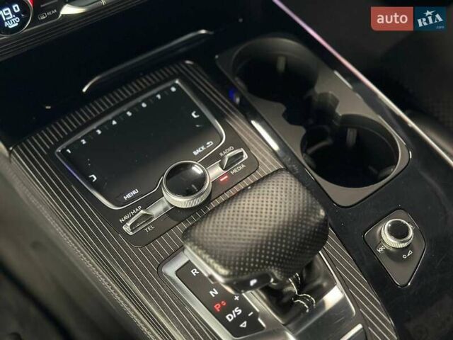 Белый Ауди Ку 7, объемом двигателя 2.97 л и пробегом 216 тыс. км за 39900 $, фото 16 на Automoto.ua