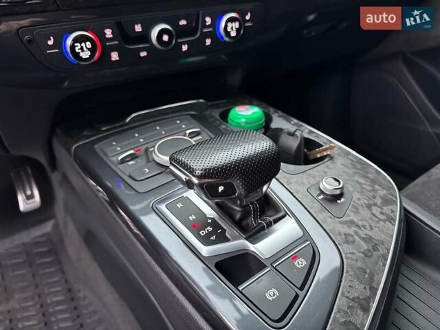 Белый Ауди Ку 7, объемом двигателя 3 л и пробегом 174 тыс. км за 39500 $, фото 42 на Automoto.ua