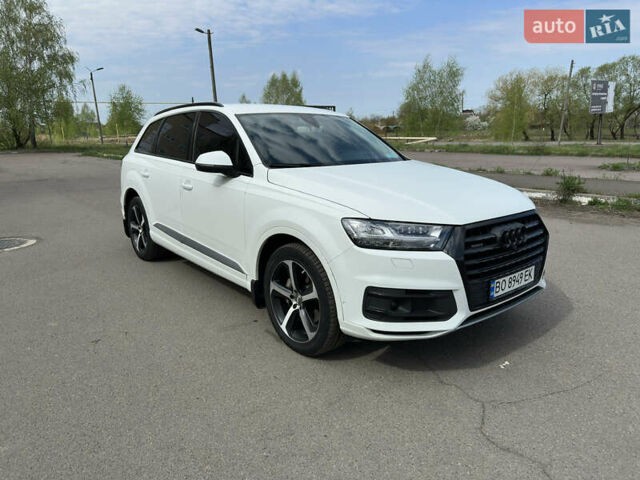 Белый Ауди Ку 7, объемом двигателя 2.97 л и пробегом 284 тыс. км за 37000 $, фото 2 на Automoto.ua