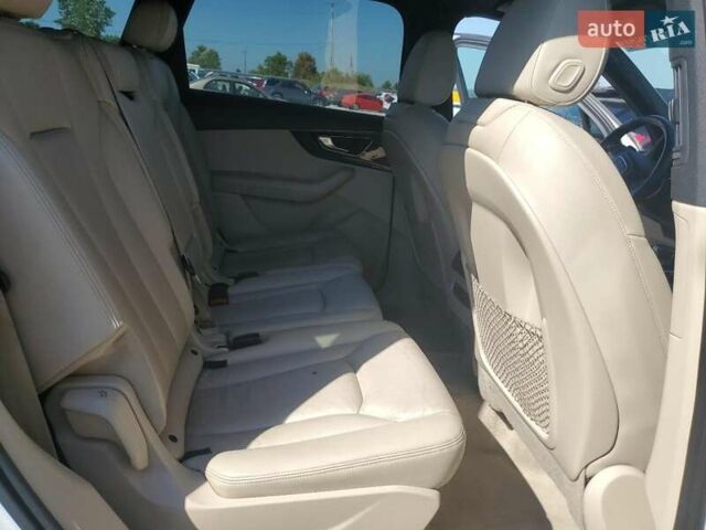 Ауді Ку 7 2016 у Черкасах на Automoto.ua Білий Ауді Ку 7, об'ємом двигуна 3 л та пробігом 148 тис. км за 7100 $, фото 10 на Automoto.ua
