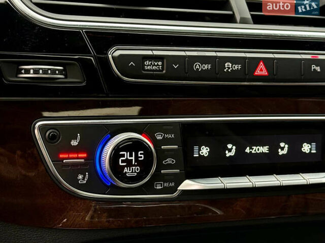 Белый Ауди Ку 7, объемом двигателя 3 л и пробегом 236 тыс. км за 22900 $, фото 33 на Automoto.ua