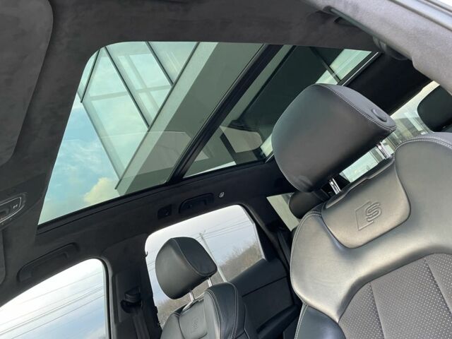 Белый Ауди Ку 7, объемом двигателя 3 л и пробегом 219 тыс. км за 35700 $, фото 1 на Automoto.ua