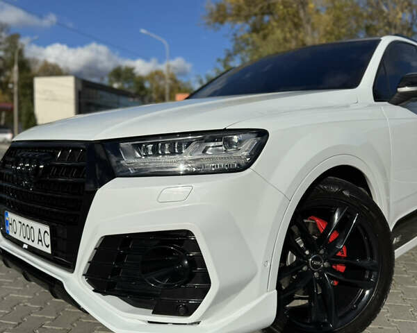 Белый Ауди Ку 7, объемом двигателя 2.97 л и пробегом 208 тыс. км за 48000 $, фото 40 на Automoto.ua