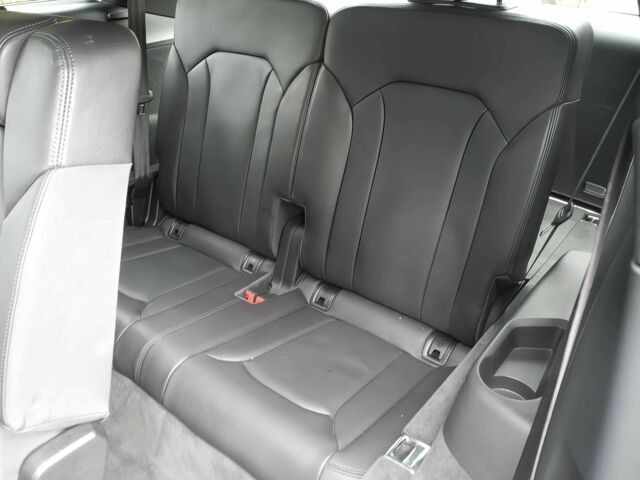 Белый Ауди Ку 7, объемом двигателя 2 л и пробегом 71 тыс. км за 14200 $, фото 10 на Automoto.ua