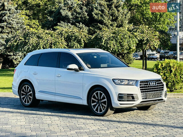 Ауди Ку 7 2016 в Днепре (Днепропетровске) на Automoto.ua Белый Ауди Ку 7, объемом двигателя 2.97 л и пробегом 137 тыс. км за 42800 $, фото 9 на Automoto.ua