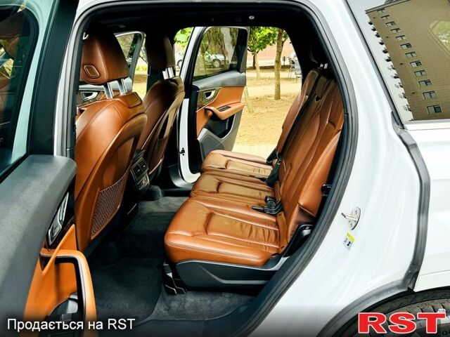 Белый Ауди Ку 7, объемом двигателя 3 л и пробегом 139 тыс. км за 33000 $, фото 7 на Automoto.ua